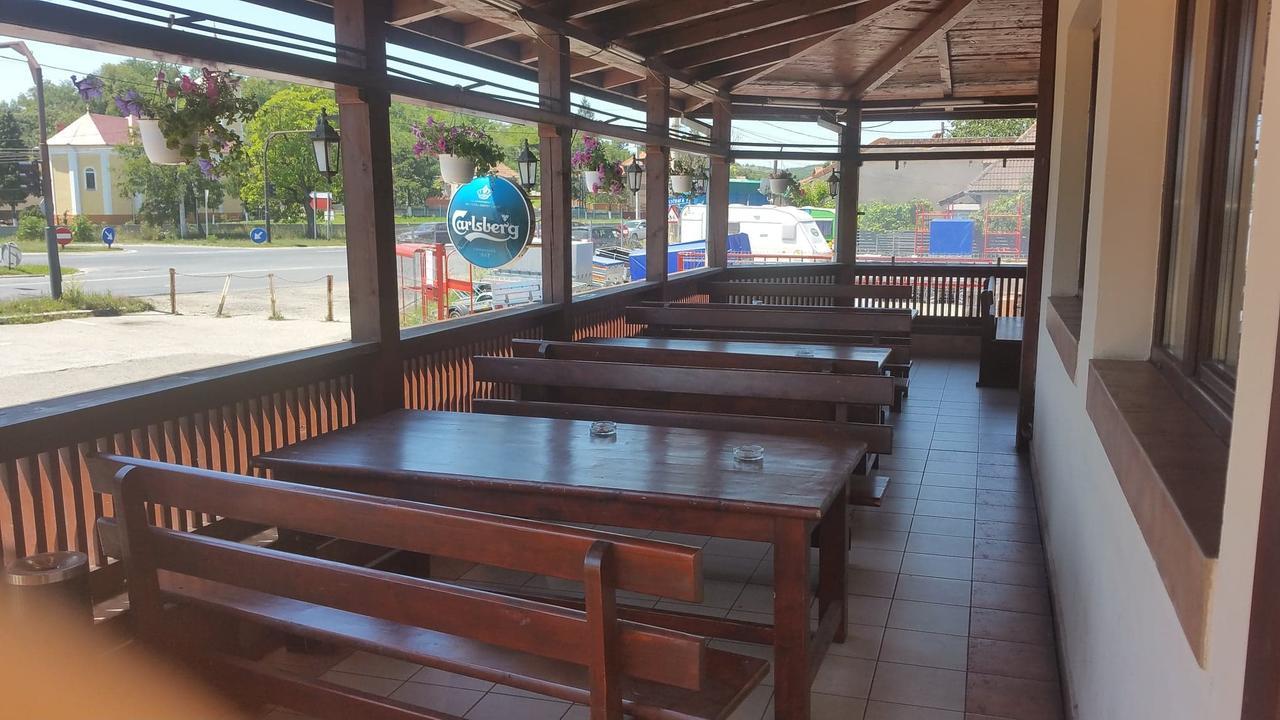 Motel Restaurant Lowe Deva Exterior foto